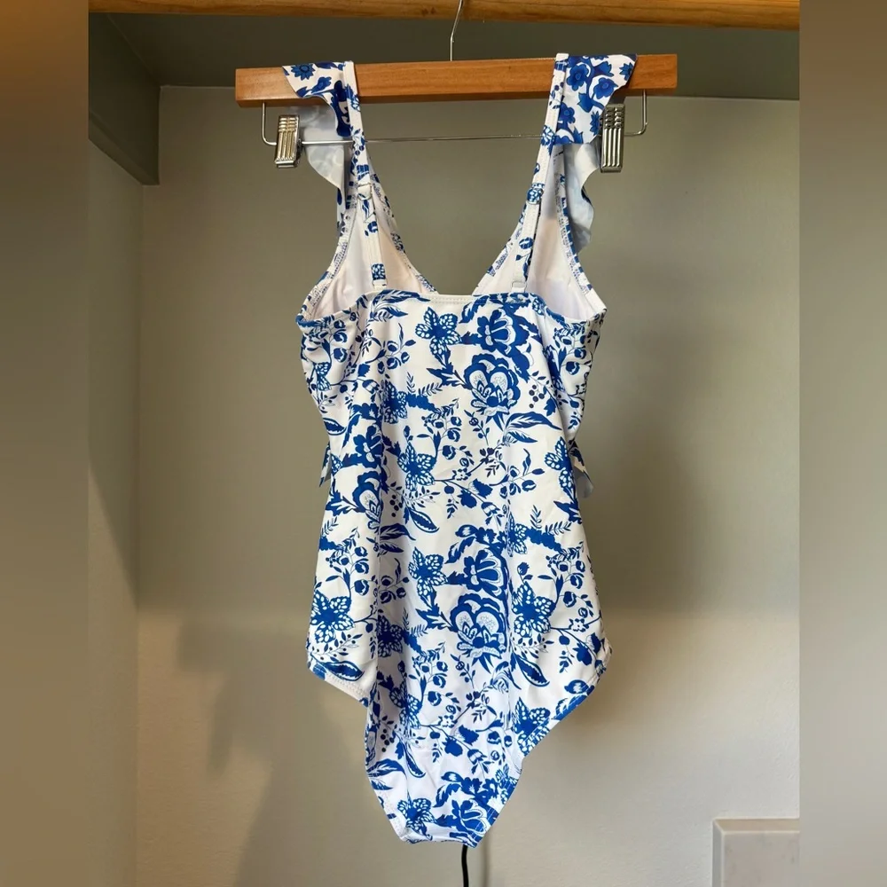 NWOT, SHEIN Teen, Blue and White Floral Swimsuit, Size 13